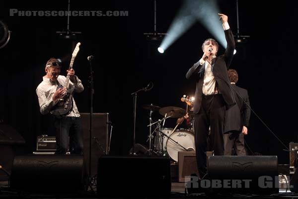 PETER DOHERTY - 2017-05-04 - PARIS - Place de la Republique - Peter Doherty